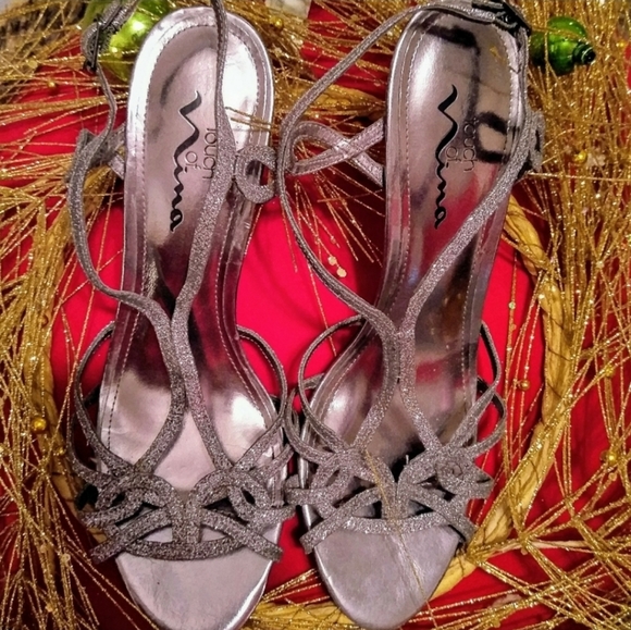 Touch of Nina Shoes - Touch of Nina Sparkly Silver Heels.💚
